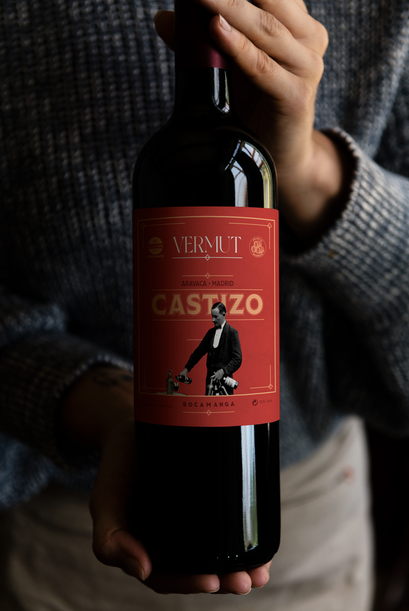 Diseños para Pista Corta Bodegas. Diseño de etiqueta